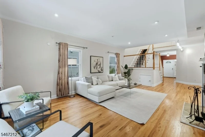 Photo of 12 Vine St