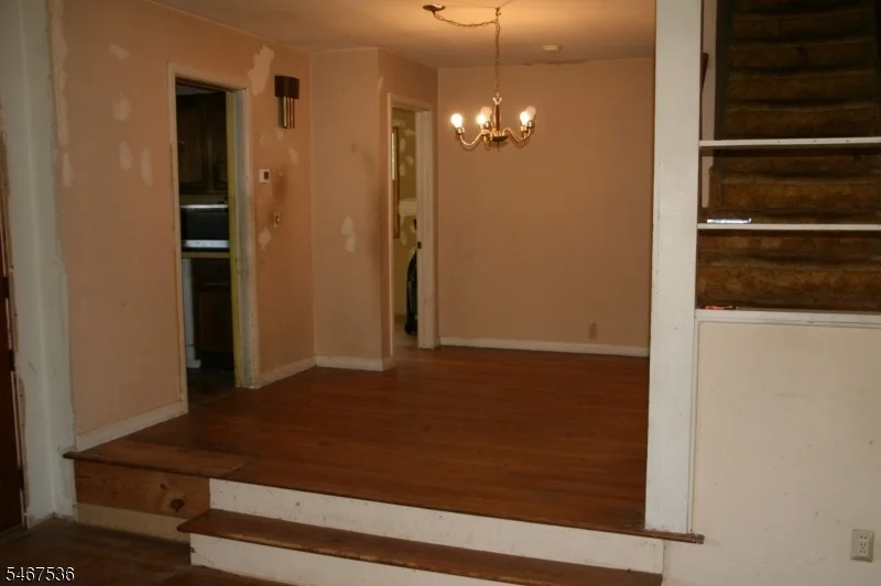 Photo of 9 Robin Hood Rd