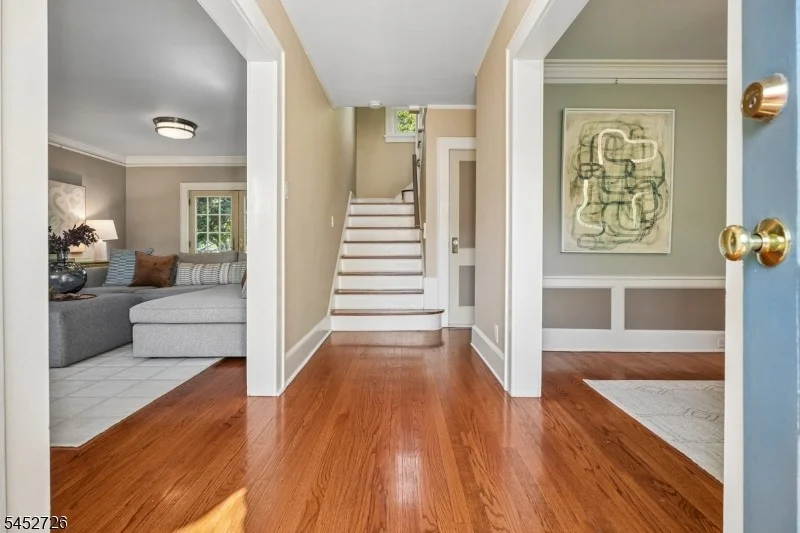 Photo of 420 Up Mountain Avenue
