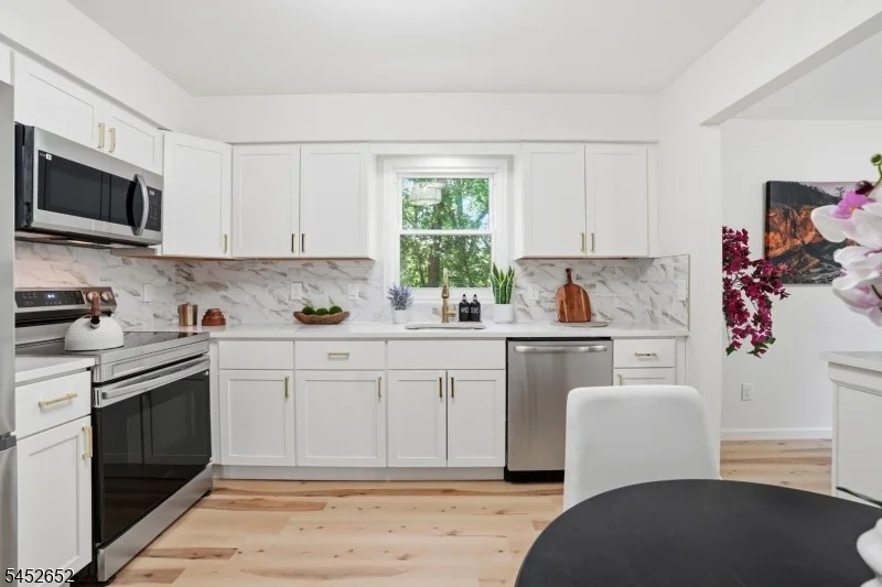 Photo of 3 Conklin Ave
