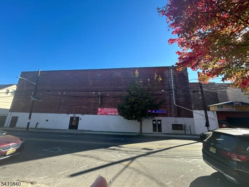 Photo of 505 Central Ave