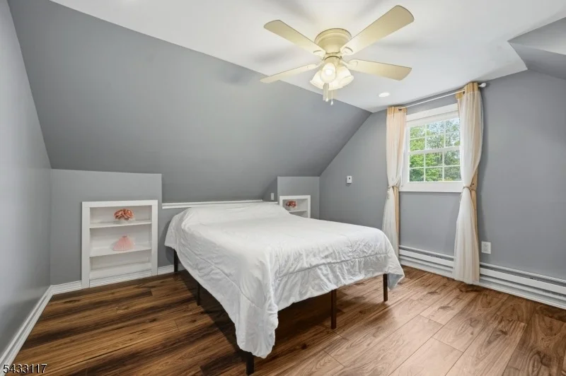 Photo of 52 Barbara Dr