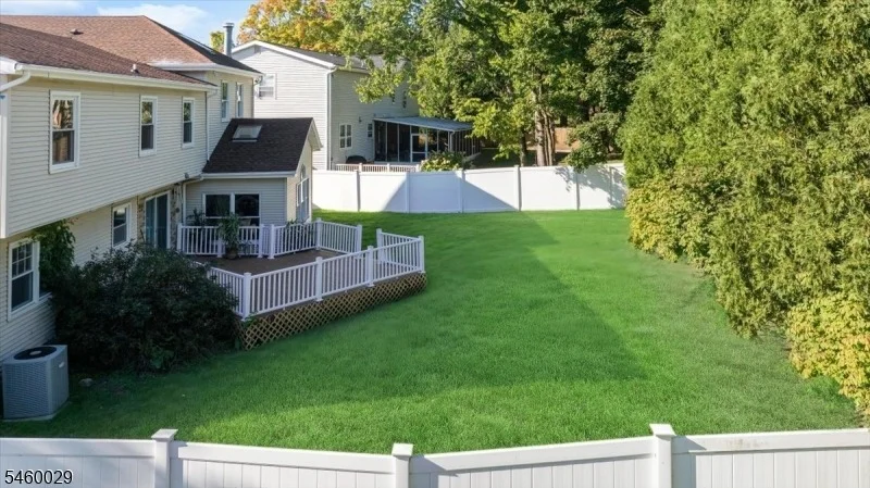 Photo of 45 Holyoke Rd
