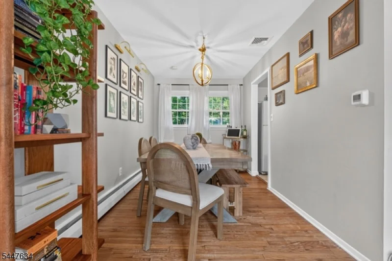 Photo of 15 Stonehill Rd