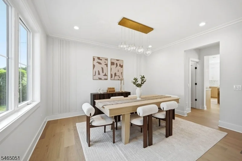 Photo of 123 Forest Ave