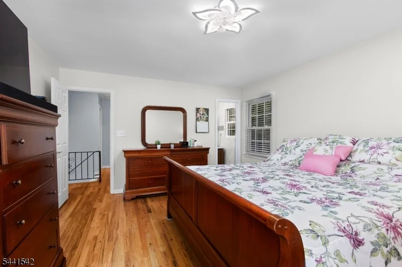 Photo of 18 Shearman Rd