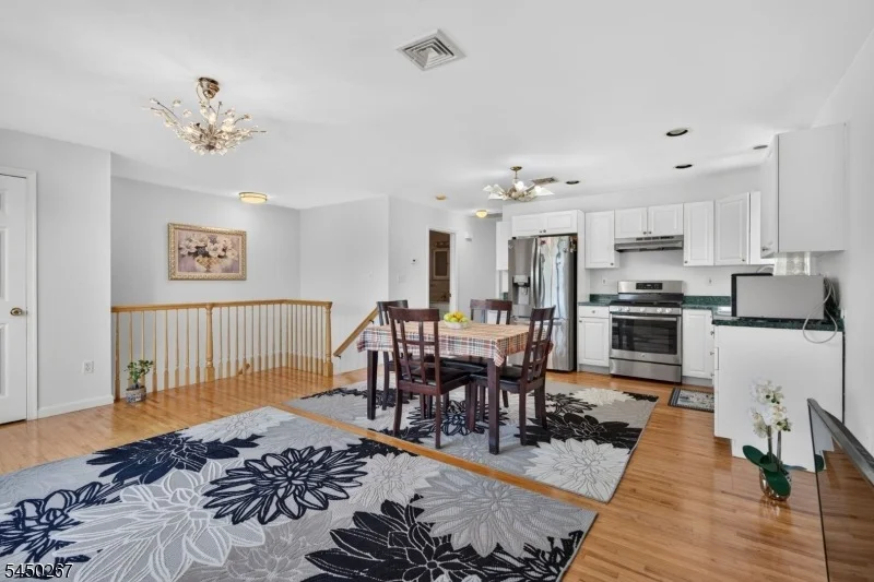 Photo of 81 Home Pl