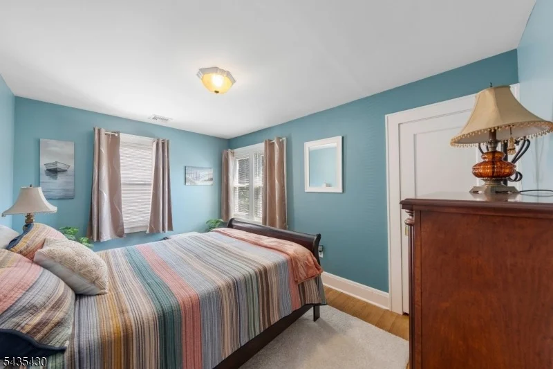 Photo of 1269 Robinson Ter