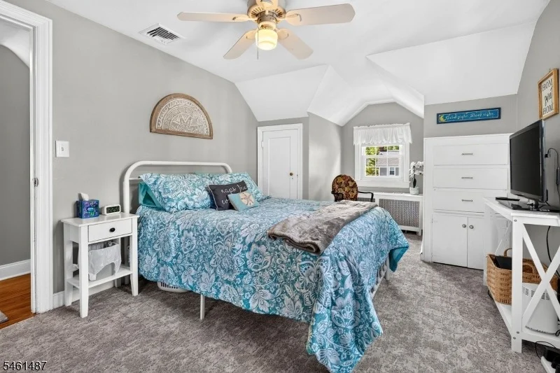 Photo of 11 Indian Spring Rd