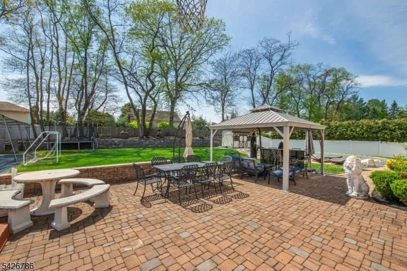 Photo of 20 Ralph Dr