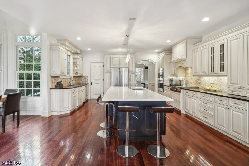 Photo of 63 Addison Dr