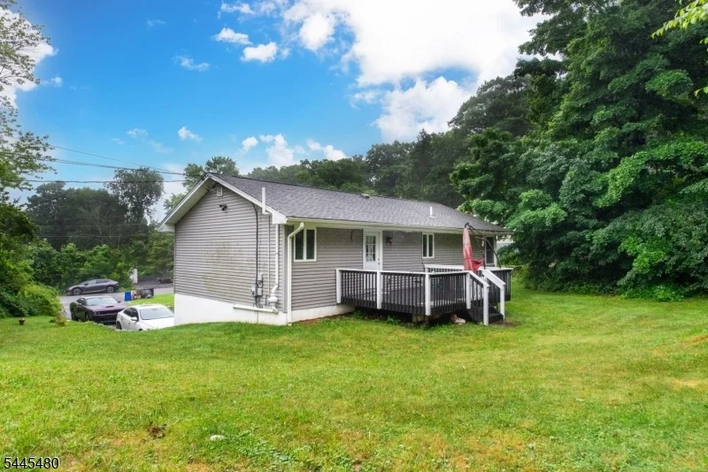 Photo of 2 Glen Rd