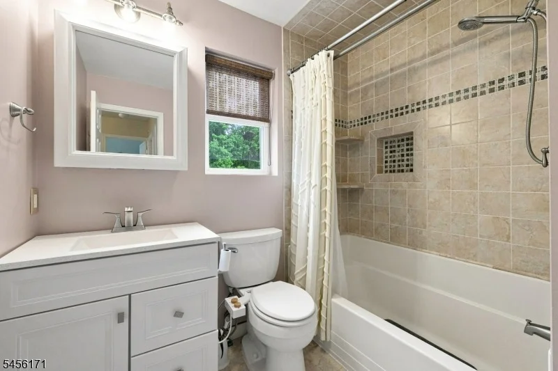 Photo of 26 Mount Arlington Rd