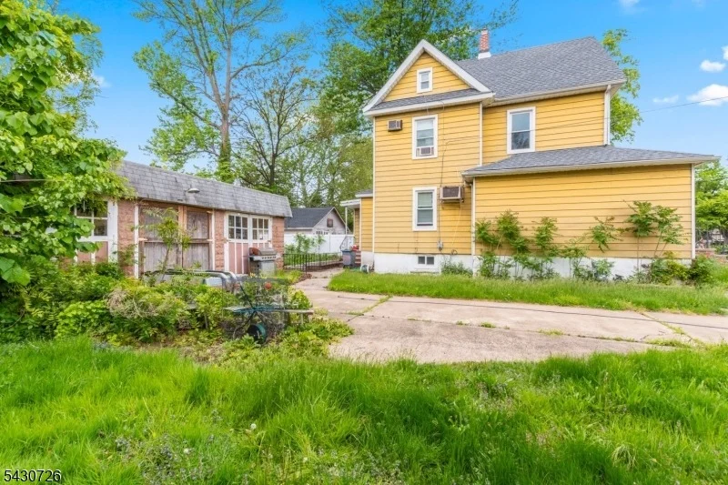 Photo of 230 Aldene Rd
