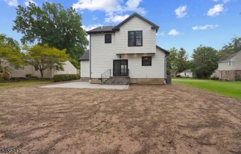 Photo of 41 Lefke Ln