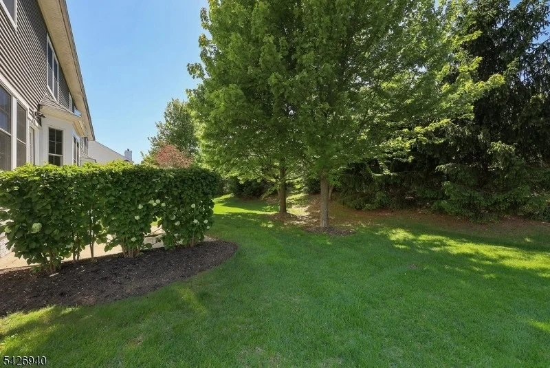 Photo of 84 Bedford Dr