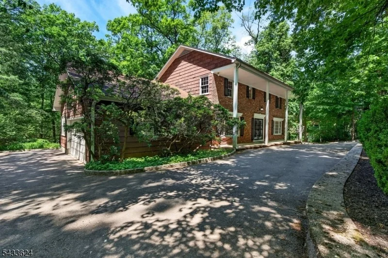 Photo of 53 Joan Drive