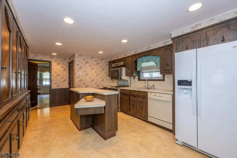 Photo of 27 Glen Rd