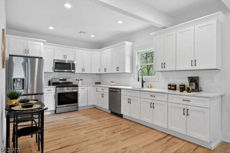 Photo of 287 Orange Rd