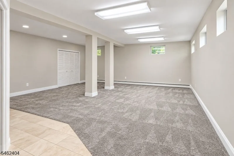 Photo of 14 Hidden Valley Dr