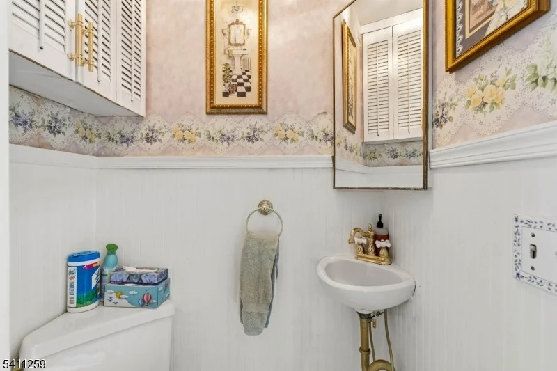Photo of 23 Pleasant Pl