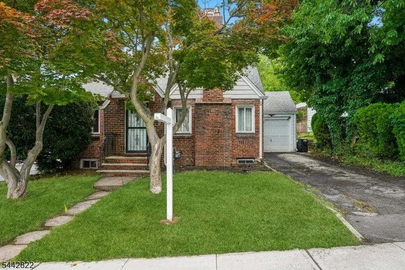 Photo of 24 Springer St