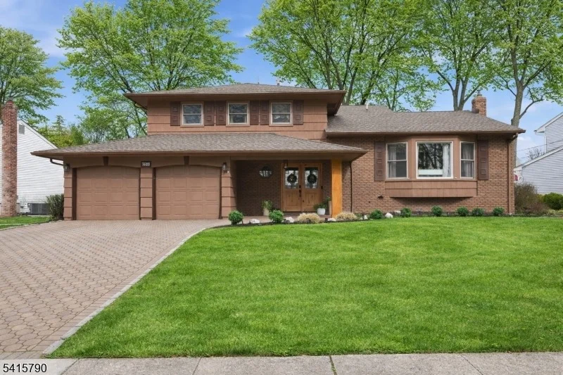 Photo of 23 Smithfield Dr