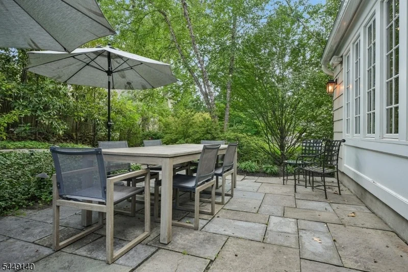Photo of 74 Blackburn Rd