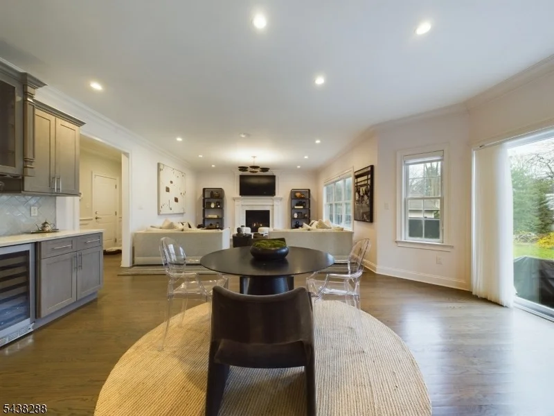 Photo of 301 Garrett Rd