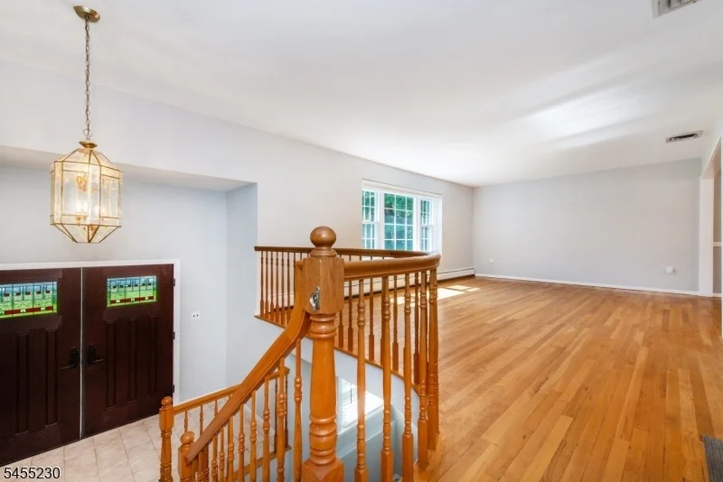 Photo of 14 Winding Way