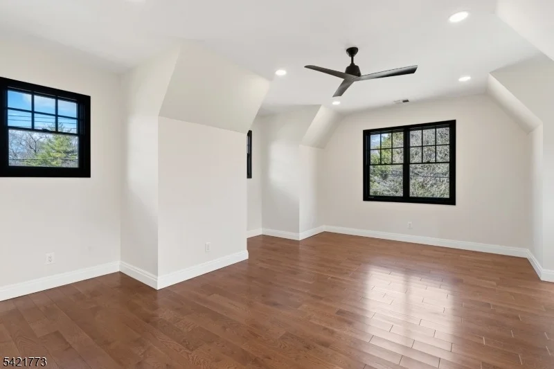 Photo of 803 Marshall Rd