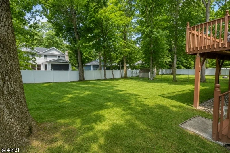 Photo of 69 Jones Dr