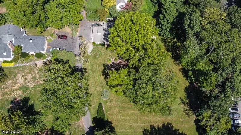 Photo of 170 New Providence Rd