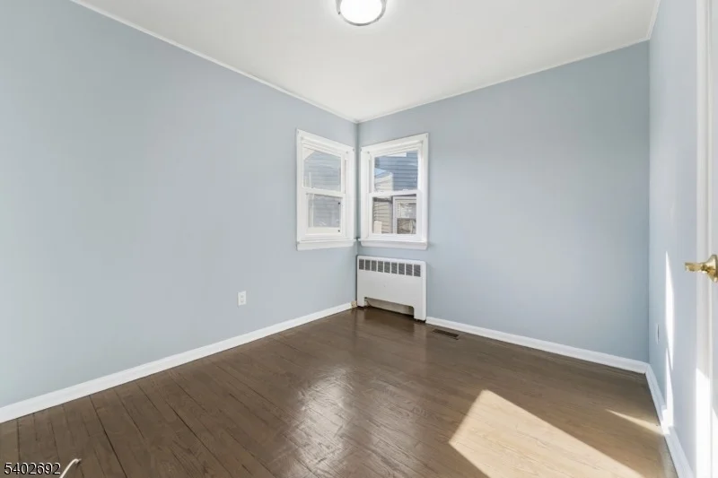 Photo of 601 Fairway Rd