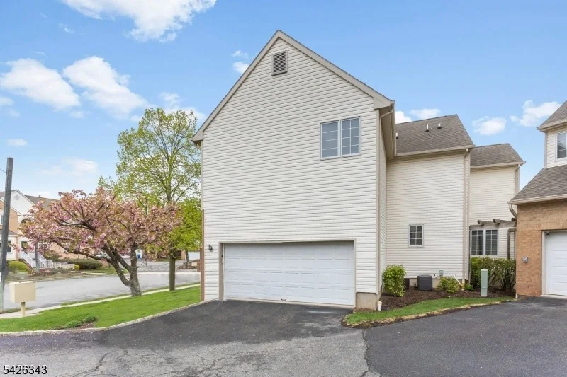 Photo of 1108 Smith Manor Blvd