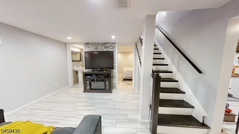 Photo of 1848 Quaker Way