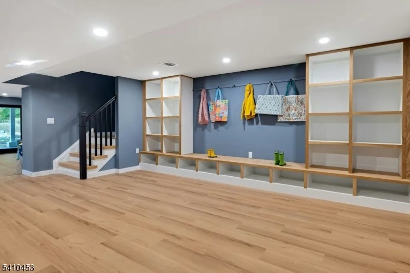 Photo of 83 W End Ave