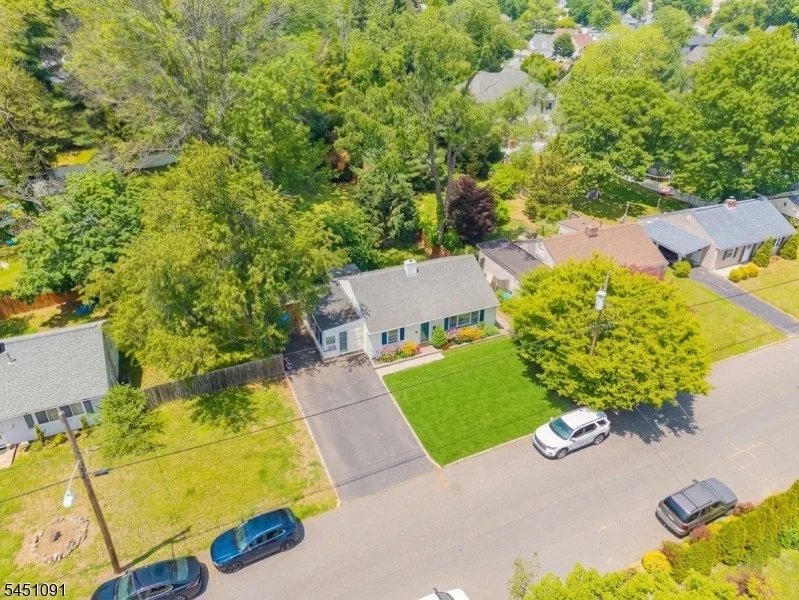Photo of 12 Pierrepont Ave