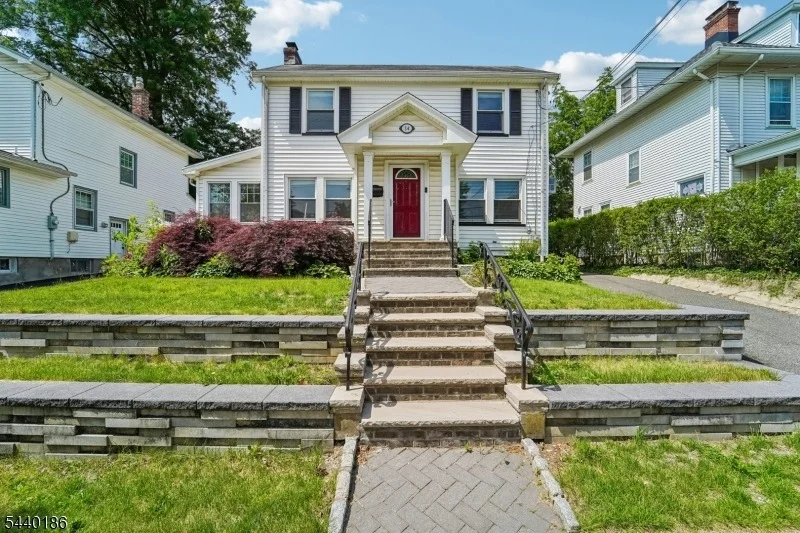 Photo of 34 Cypress St