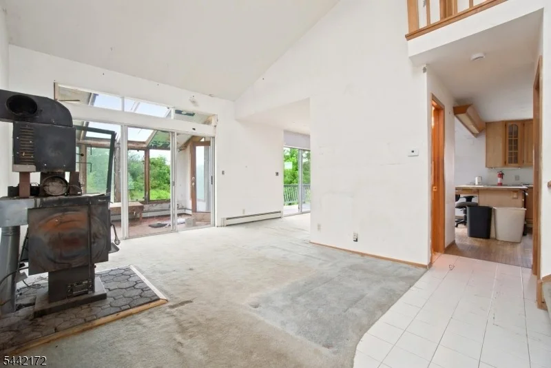 Photo of 175 Wertsville Rd