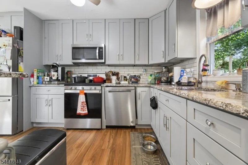 Photo of 341 Skyline Dr