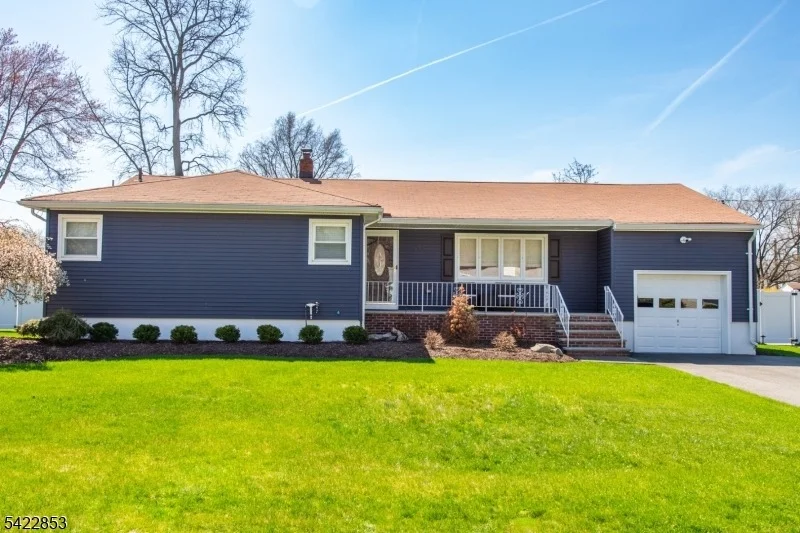 Photo of 15 Green Meadows Rd