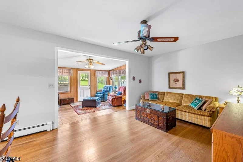 Photo of 39 Cornhollow Rd
