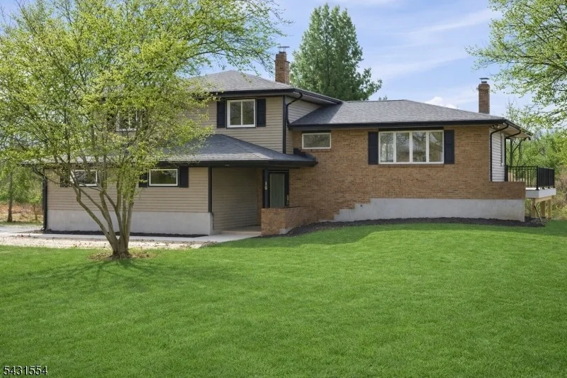 Photo of 16 SCHAAF ROAD
