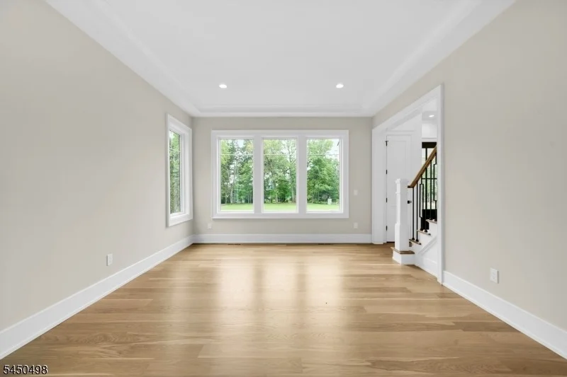 Photo of 237 Mountainside Rd