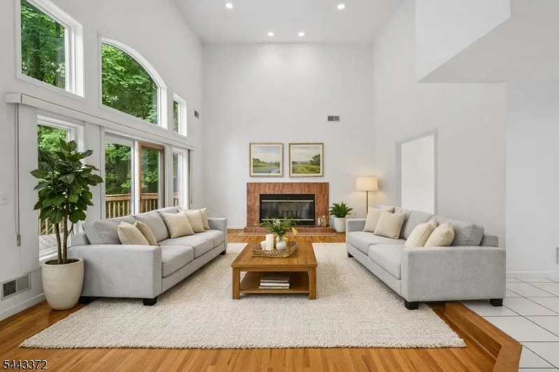 Photo of 54 Church Ln