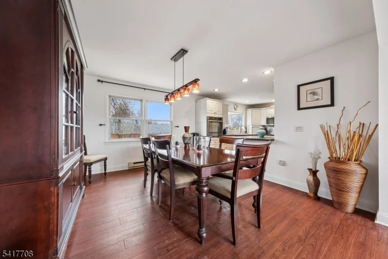 Photo of 2 Caryn Pl