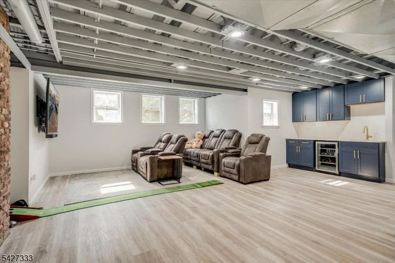 Photo of 57 Mohawk Rd