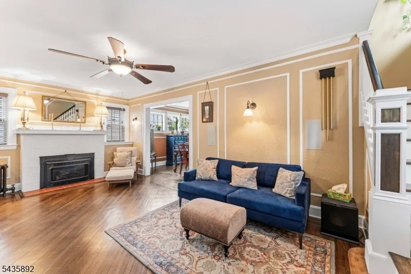 Photo of 16 Coolidge Ave
