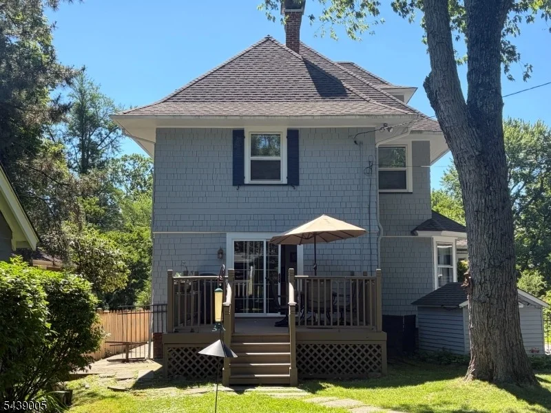 Photo of 88 Edgemont Rd